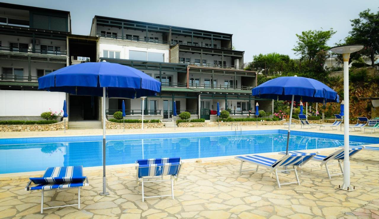 Vila Rina At Aquamarine Residence Vlorë Extérieur photo