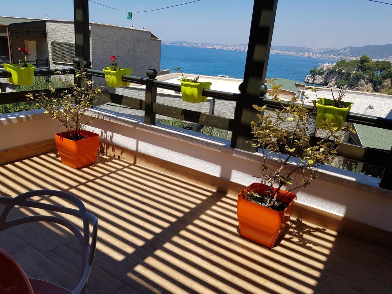 Vila Rina At Aquamarine Residence Vlorë Extérieur photo